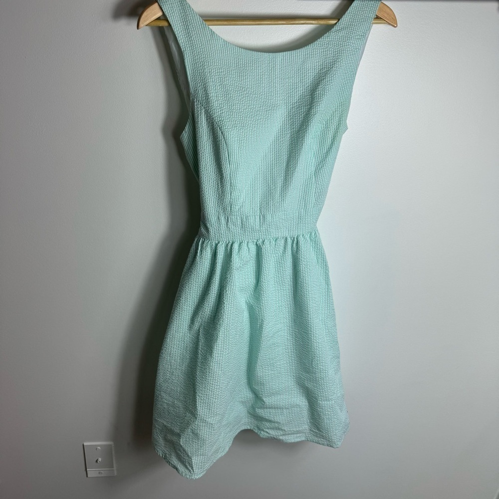 Lauren James Seersucker Dress Green & White Stripe Size Medium Preppy Spring